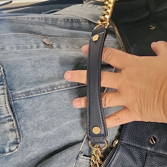 MICHAEL KORS Leather Large Megan Bag Navy Blue w/ Gold Tone Hardware NWOT - Picture 15 of 16